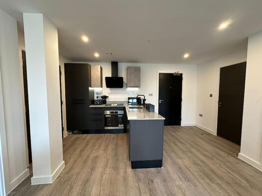 Stylish Central York Apartment Free Parking & Gym Dış mekan fotoğraf